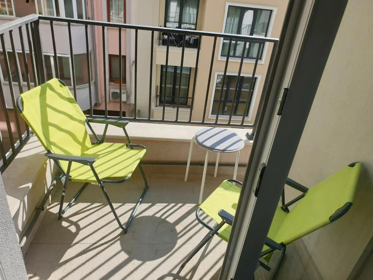 New The Twins Varna Two-Bedroom, Apt 3 At 15 Tsani Ginchev Street, Floor 2
