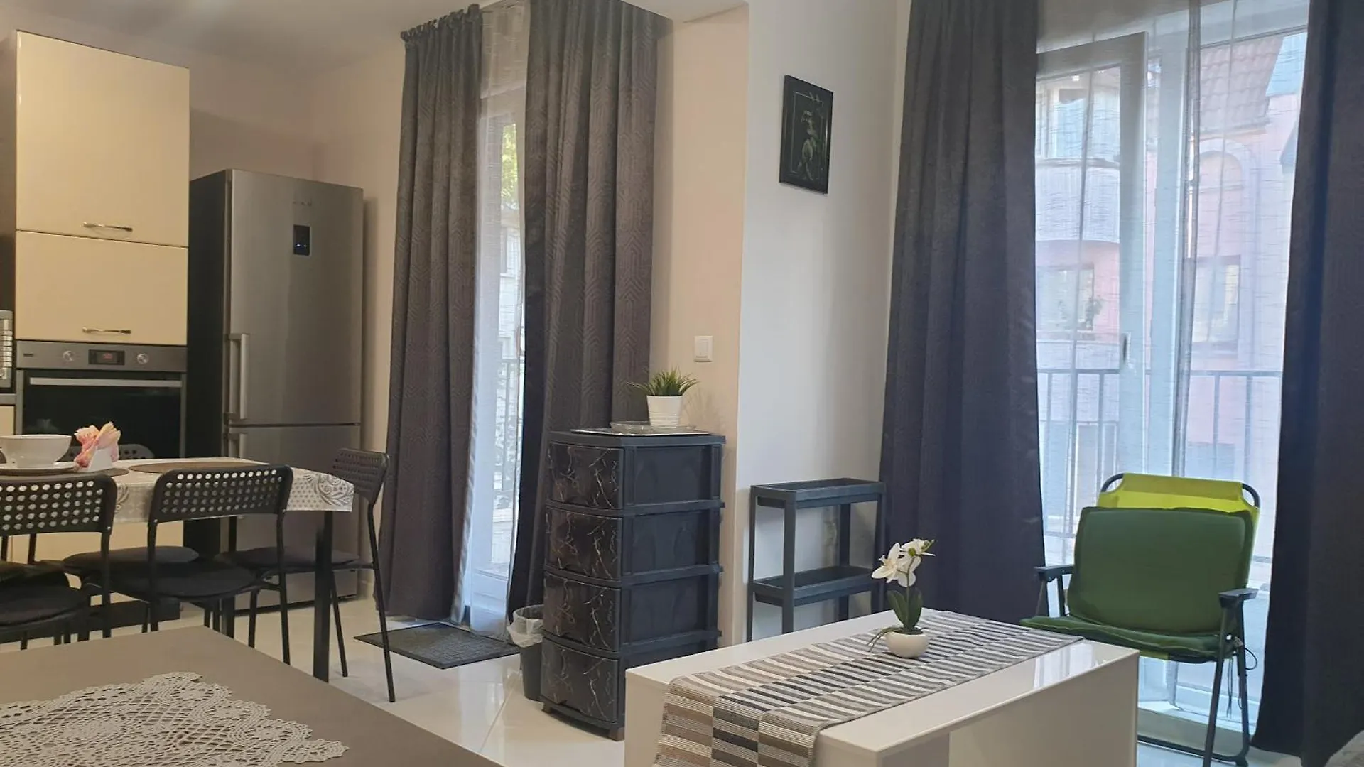New The Twins Varna Two-Bedroom, Apt 3 At 15 Tsani Ginchev Street, Floor 2 0*,